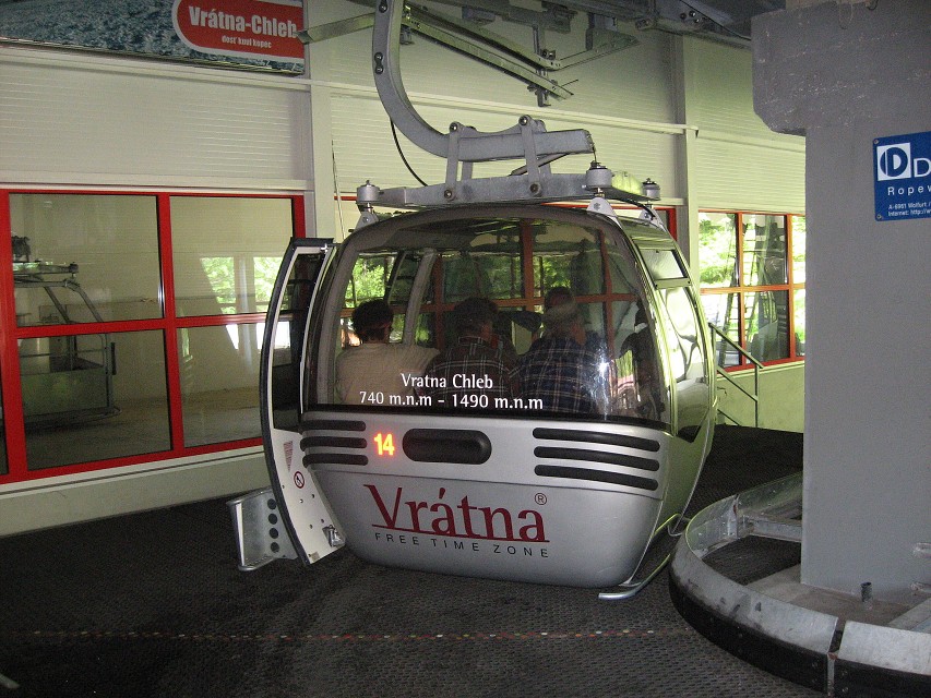 img00003.jpg