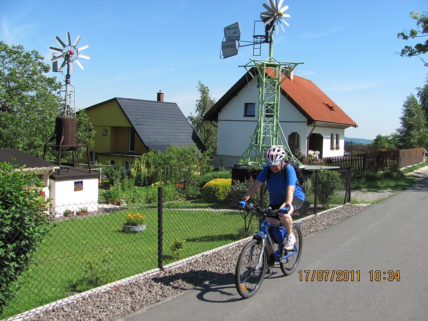 img00007.jpg