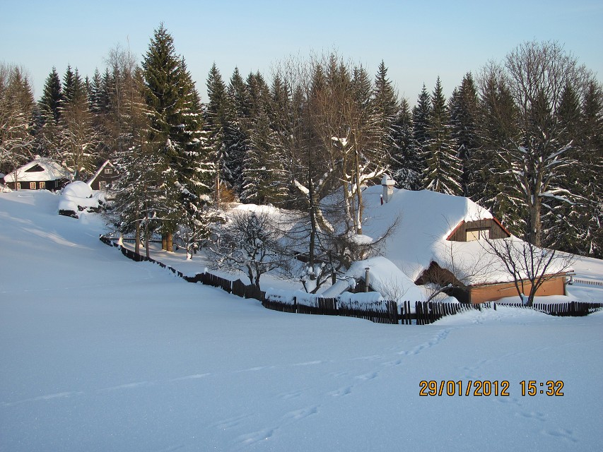 img00028.jpg