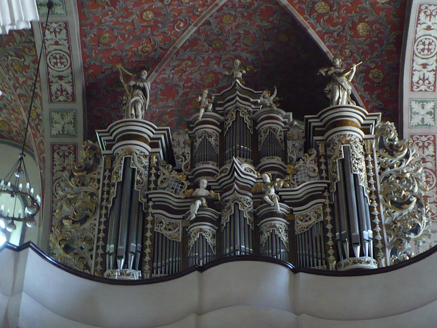 img00027.jpg