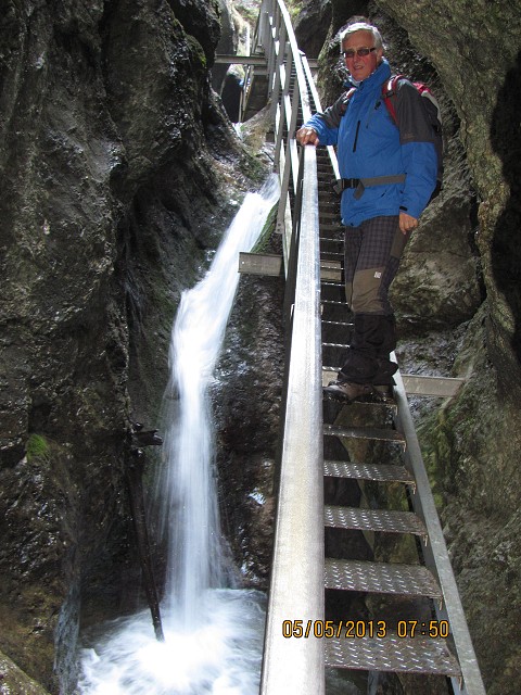 img00016.jpg