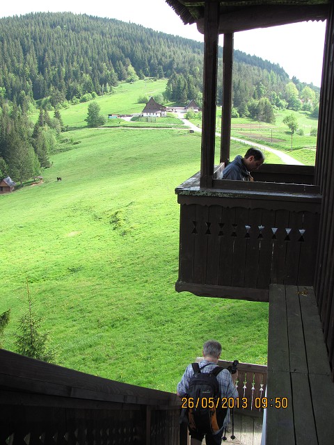img00020.jpg