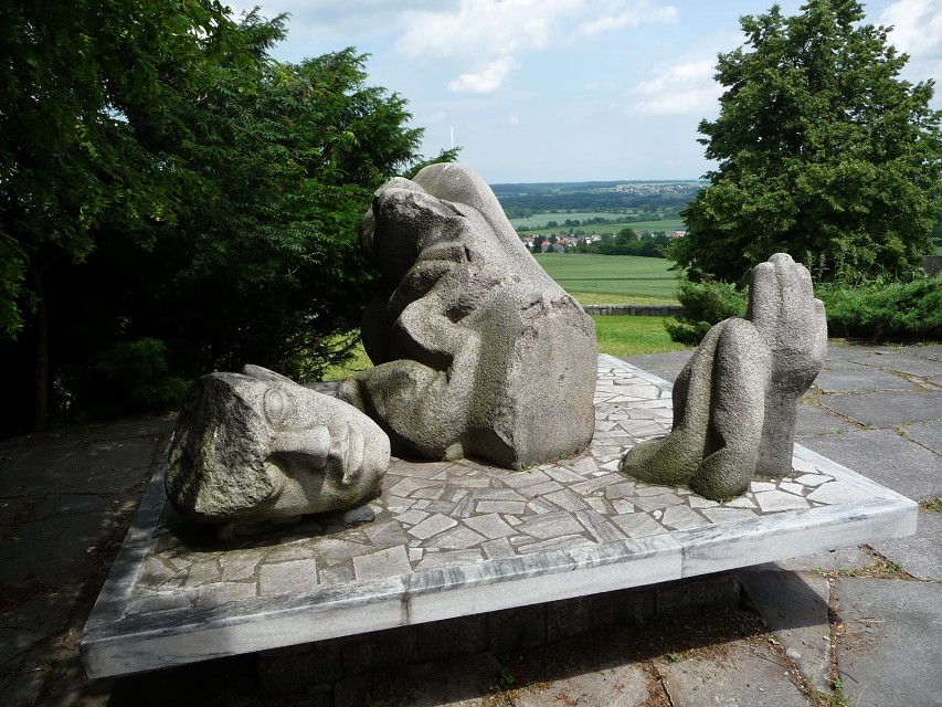 img00037.jpg