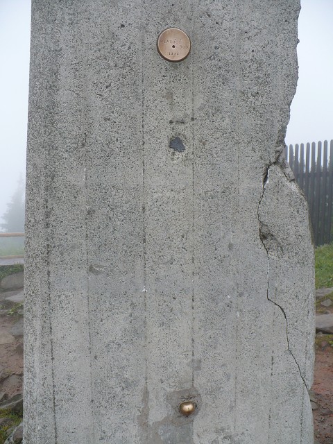 img00018.jpg