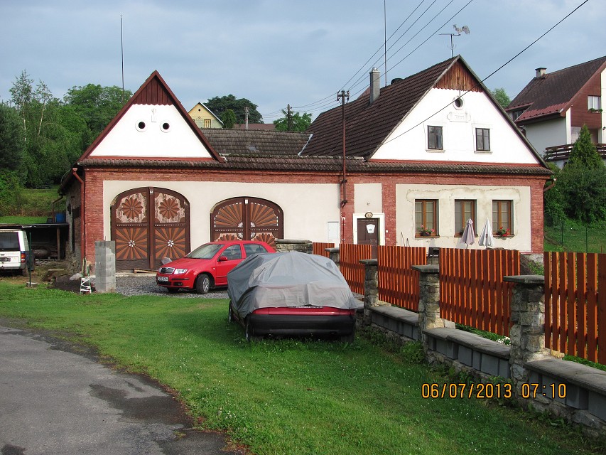 img00049.jpg