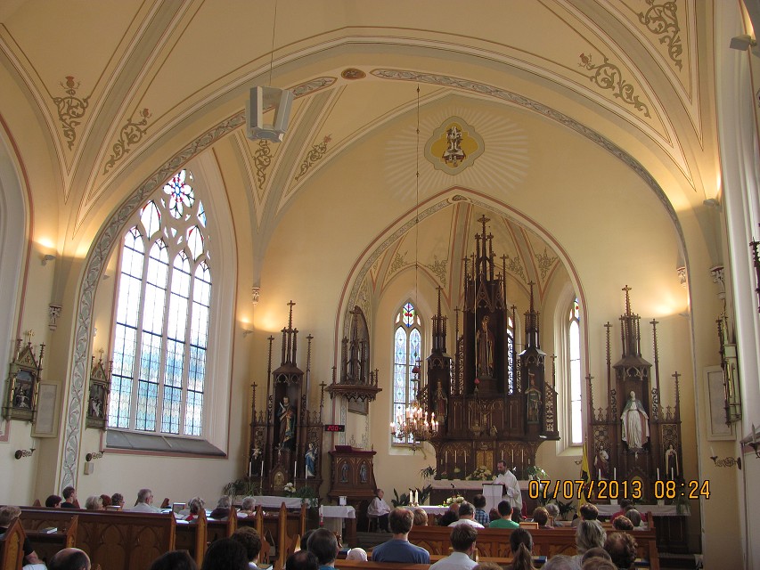 img00107.jpg