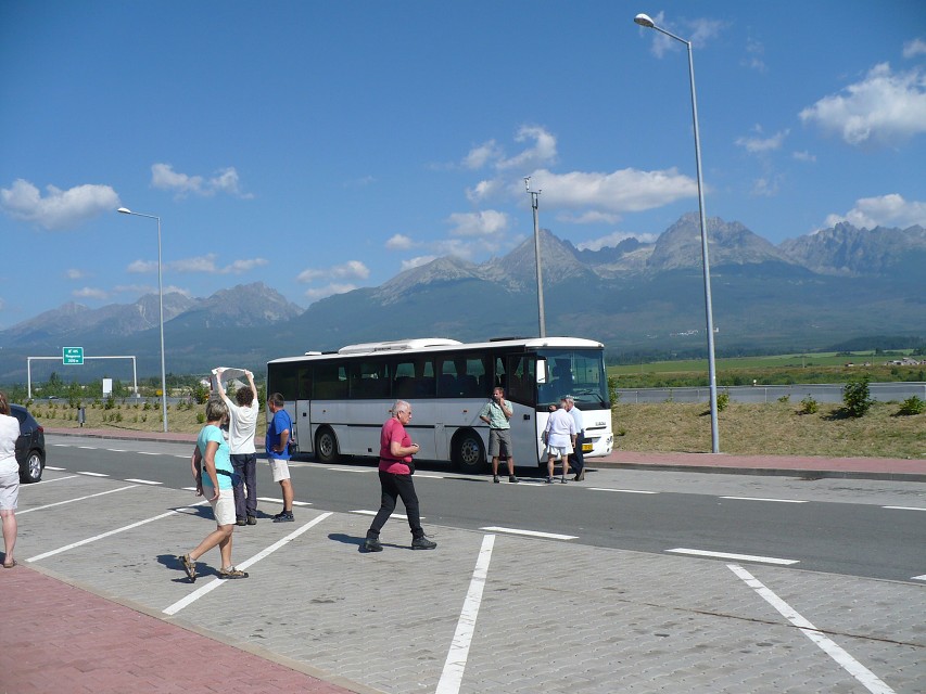 img00002.jpg