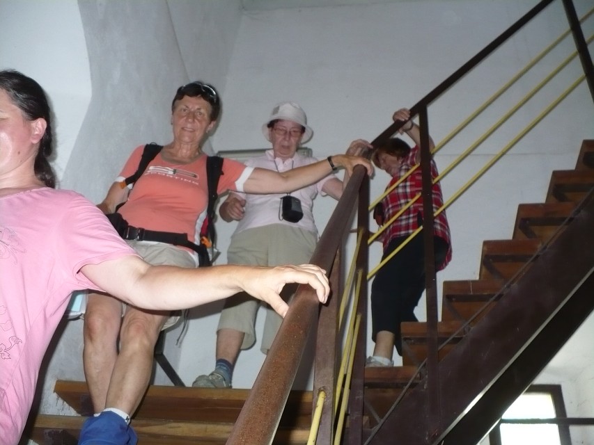 img00182.jpg