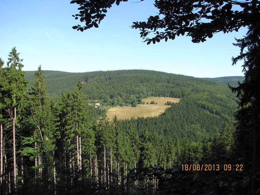 img00004.jpg