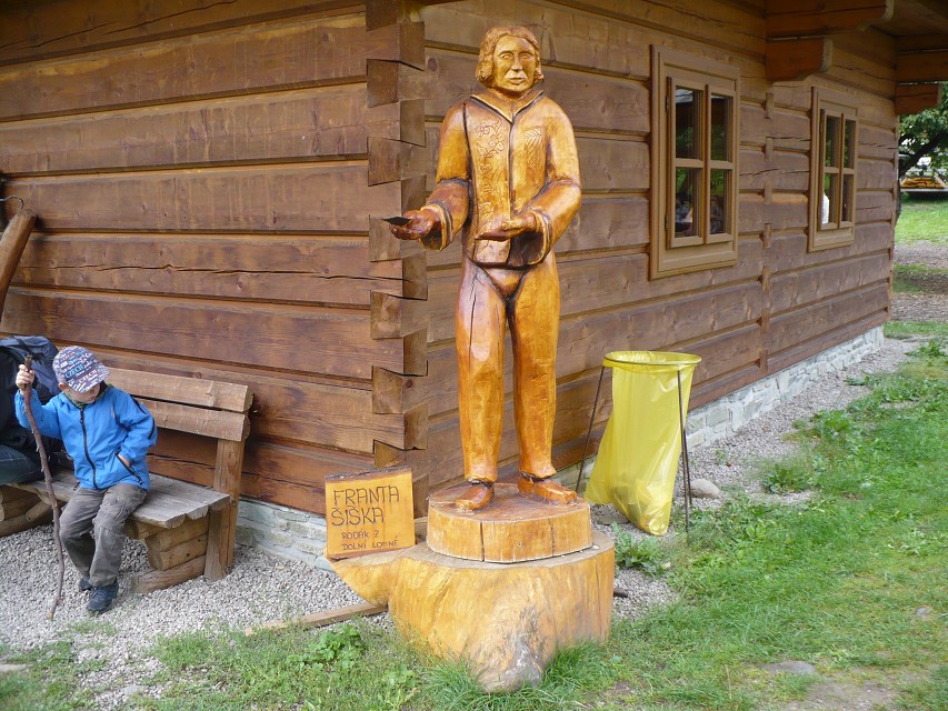 img00062.jpg
