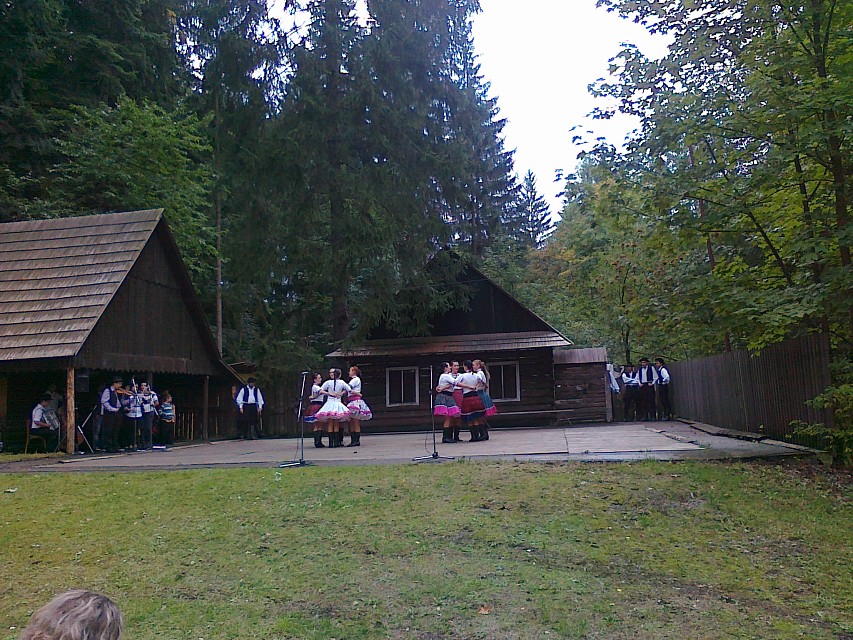 img00125.jpg