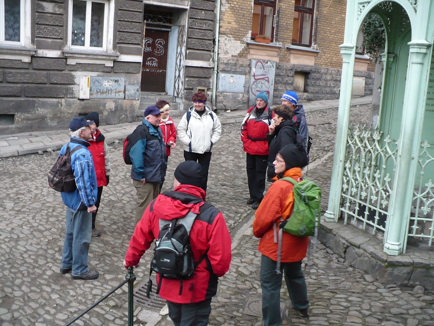 img00006.jpg