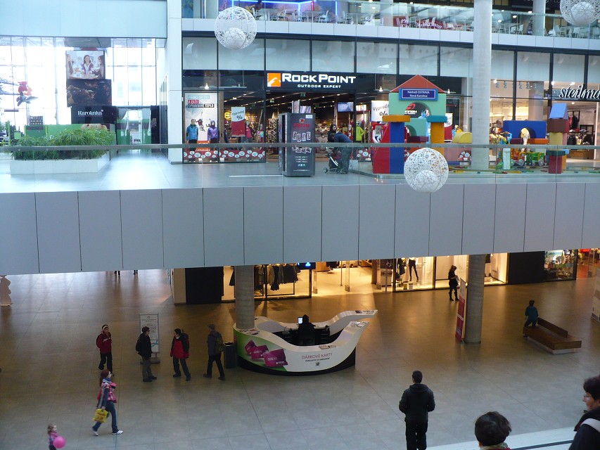 img00006.jpg