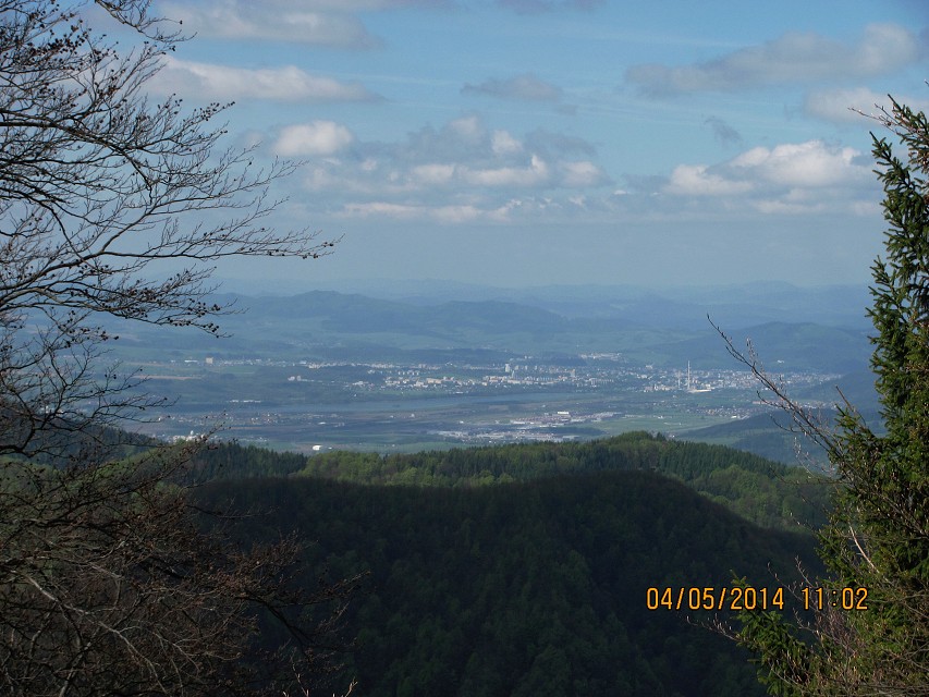 img00128.jpg