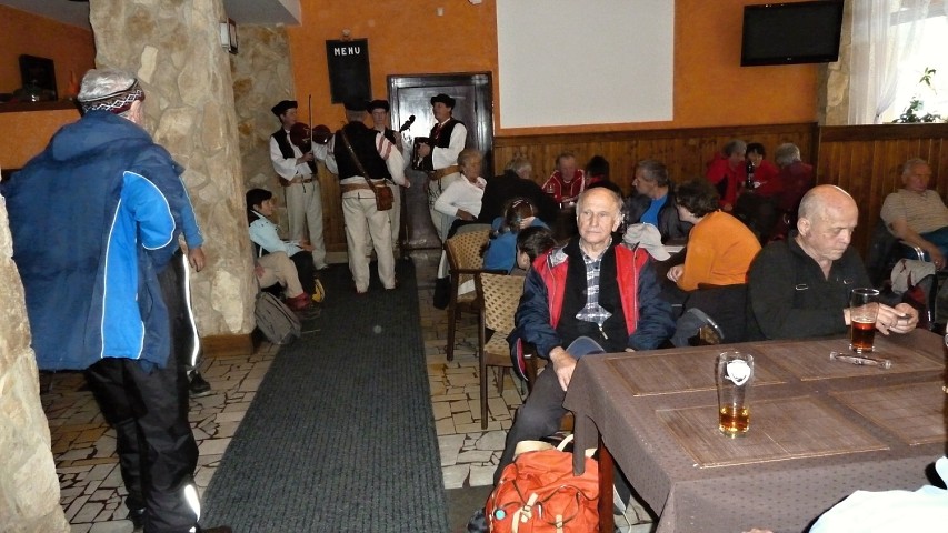 img00064.jpg
