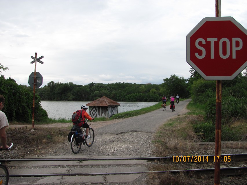 img00024.jpg