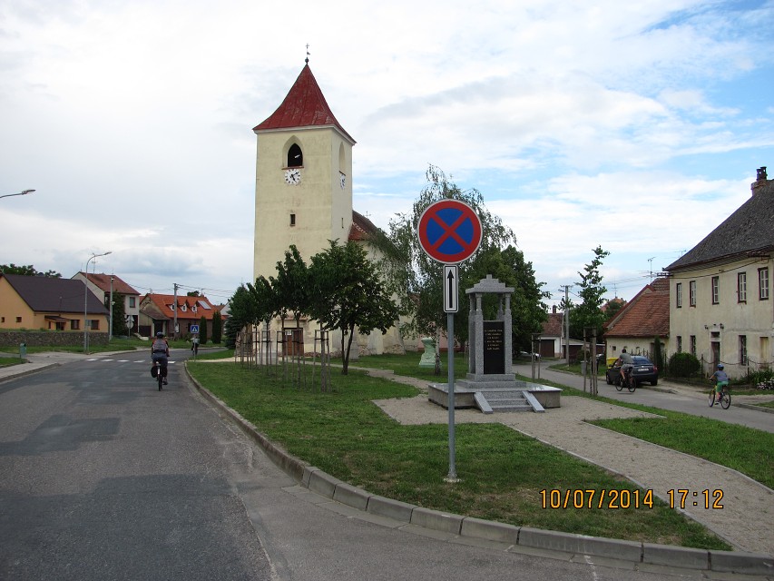 img00025.jpg