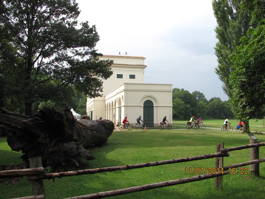 img00069.jpg