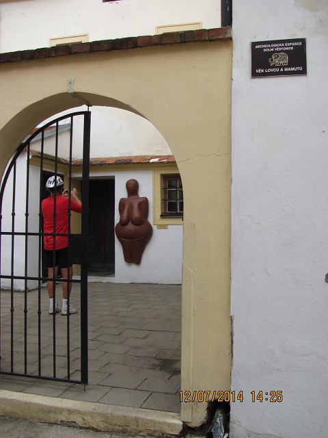 img00093.jpg