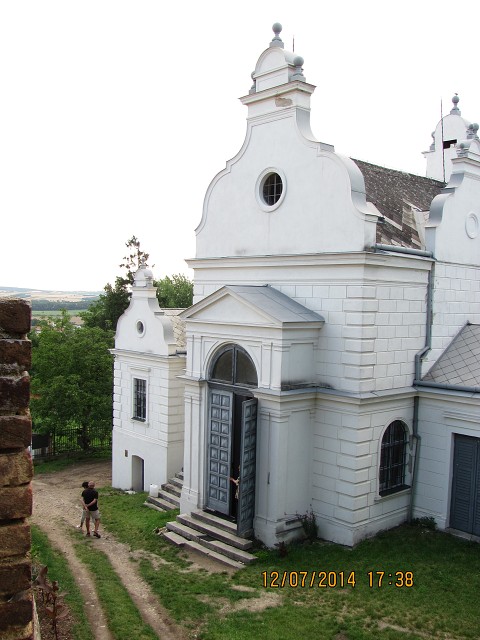 img00108.jpg