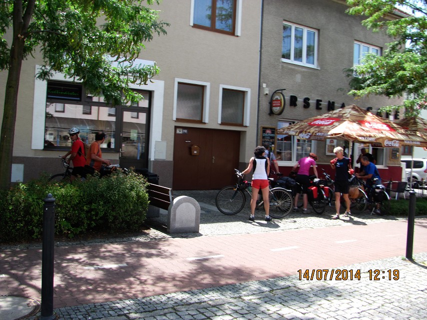 img00160.jpg