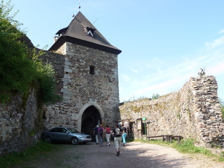 img00003.jpg