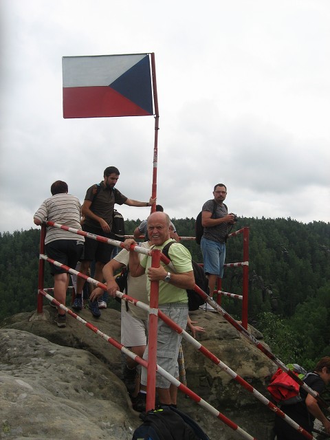 img00060.jpg