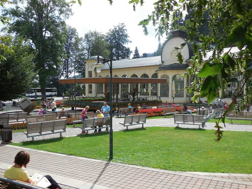 img00090.jpg