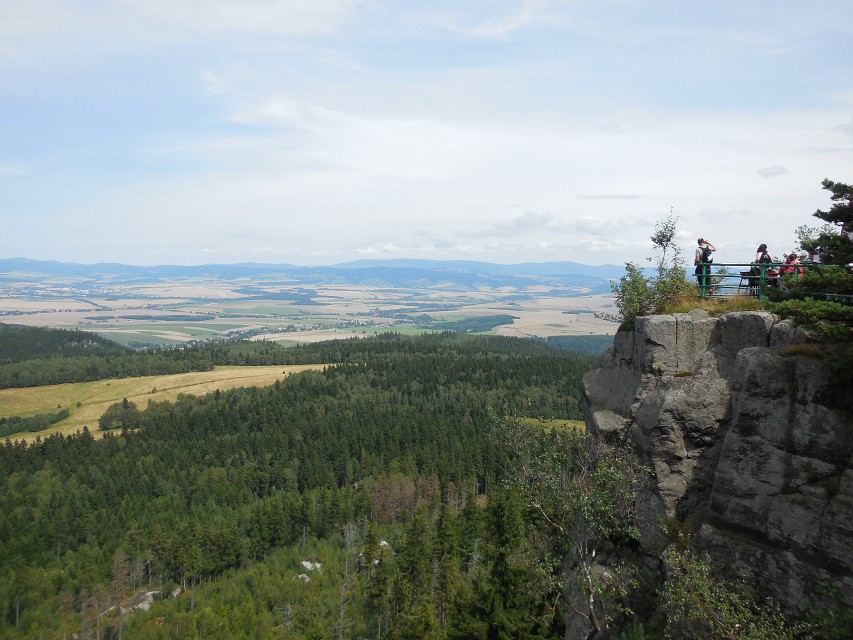 img00144.jpg