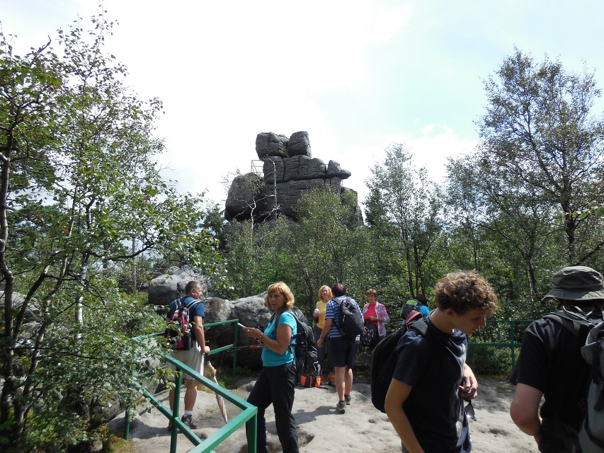 img00151.jpg