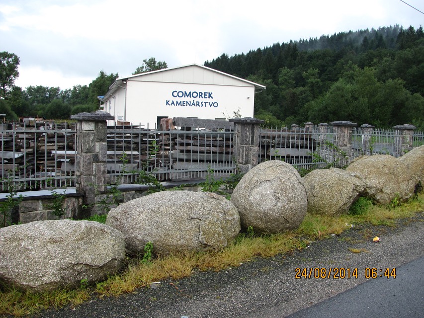 img00002.jpg