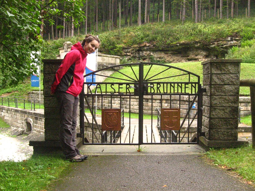img00002.jpg