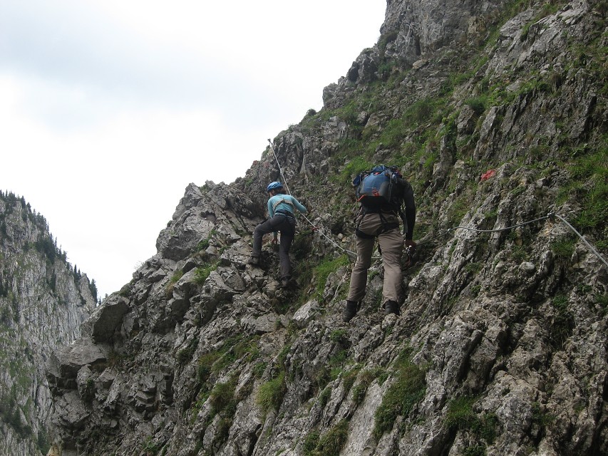 img00021.jpg
