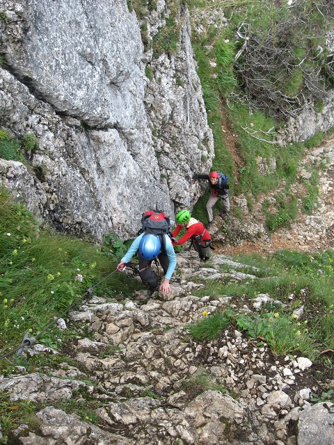 img00027.jpg