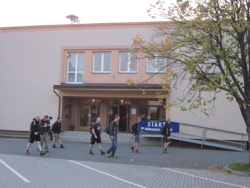 img00004.jpg