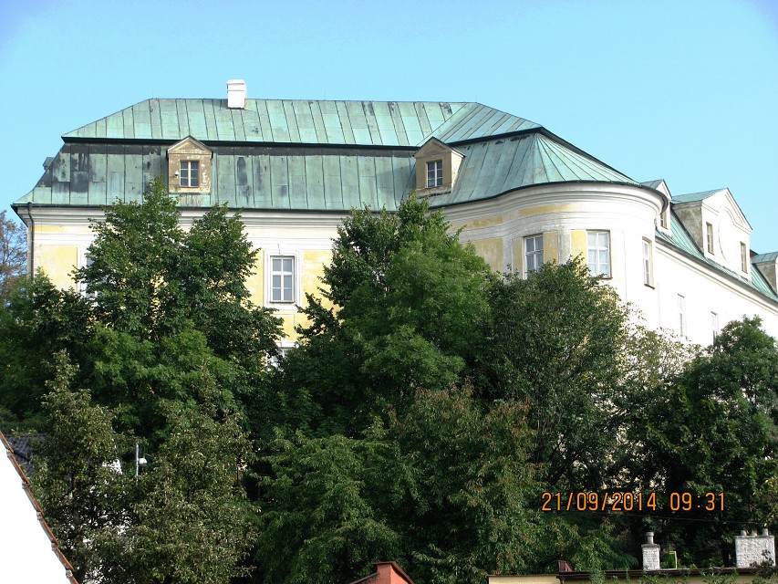 img00002.jpg