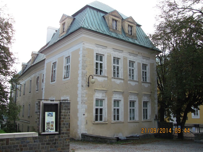 img00005.jpg