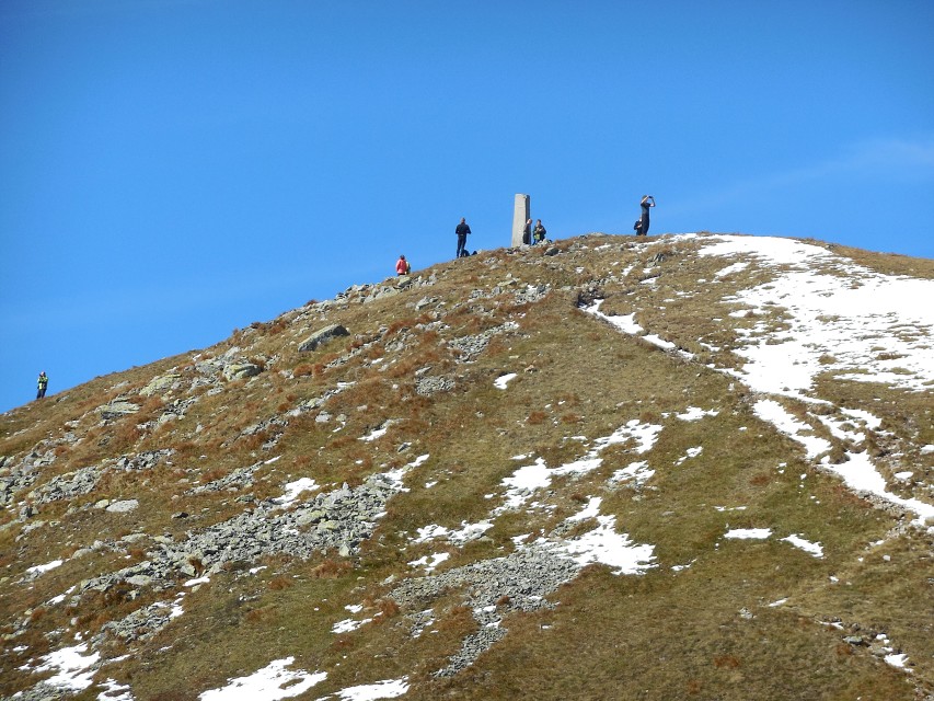img00100.jpg