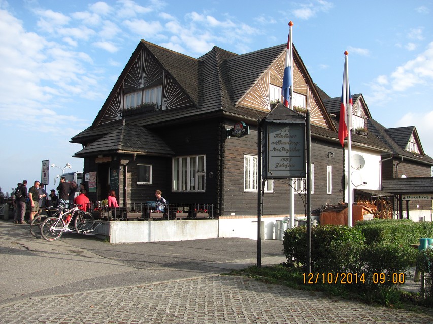 img00002.jpg