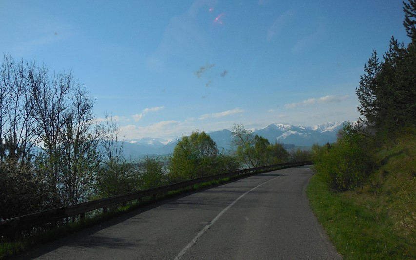 img00002.jpg