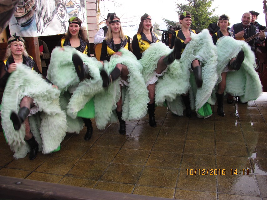 img00017.jpg