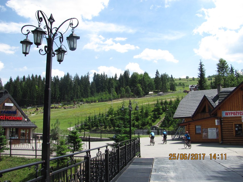 img00027.jpg