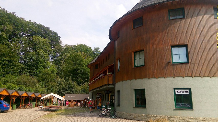 img00012.jpg