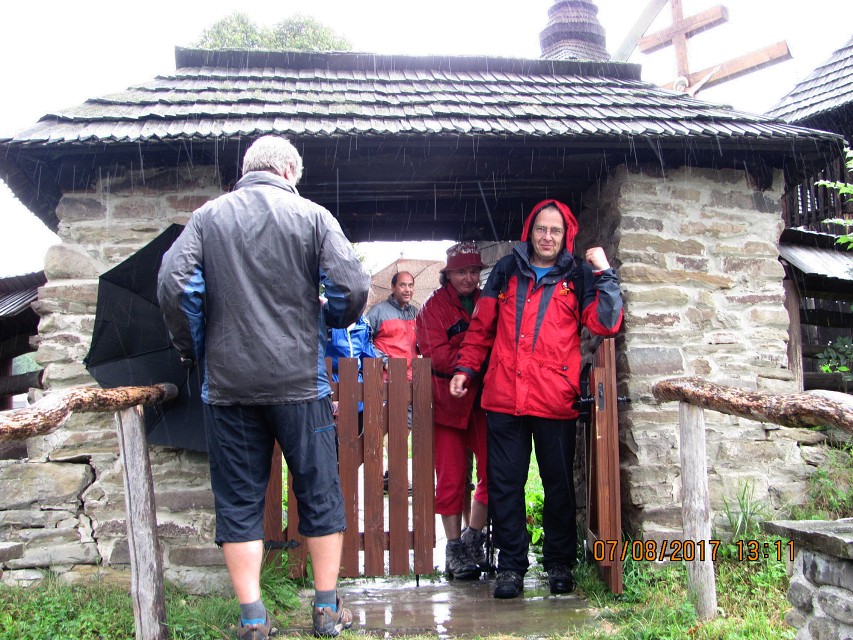 img00097.jpg