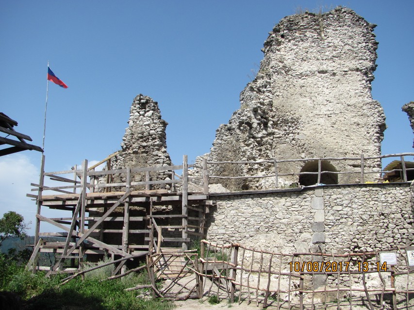 img00228.jpg