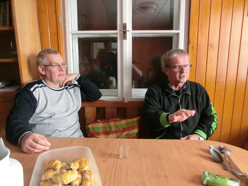 img00025.jpg