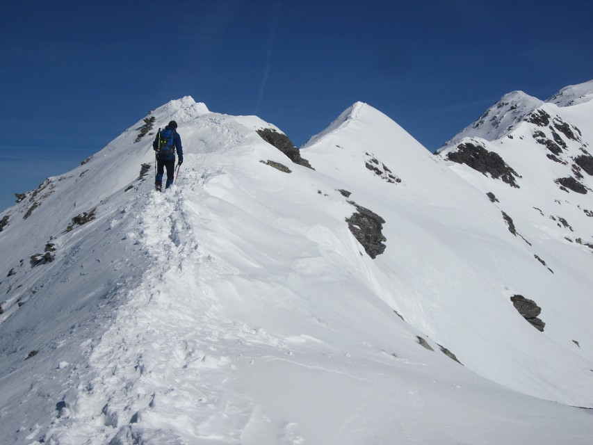 img00027.jpg
