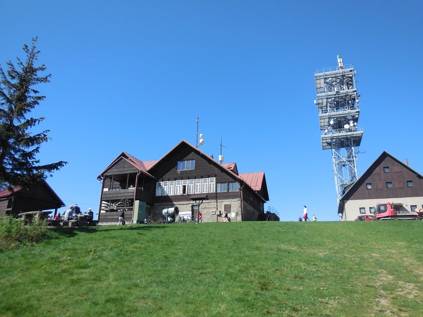 img00003.jpg