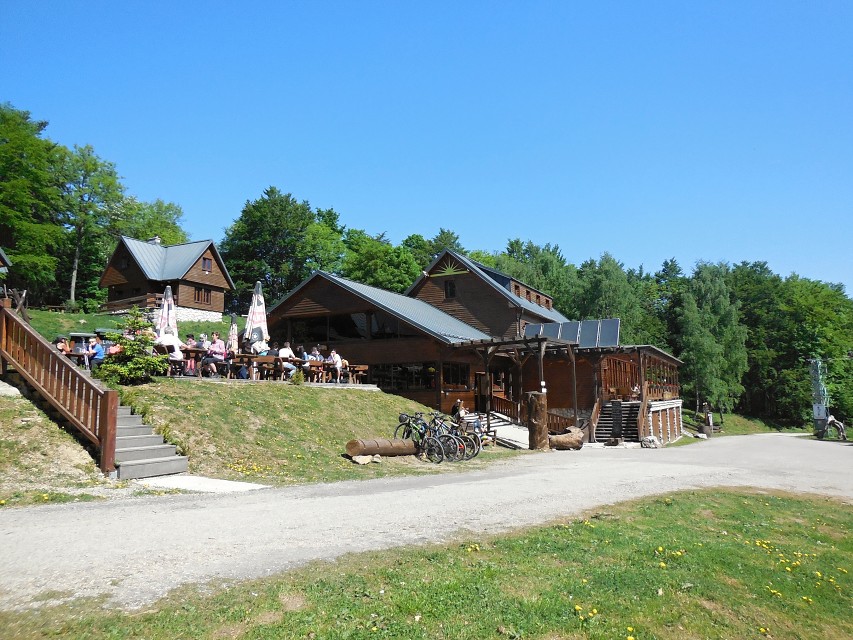 img00021.jpg