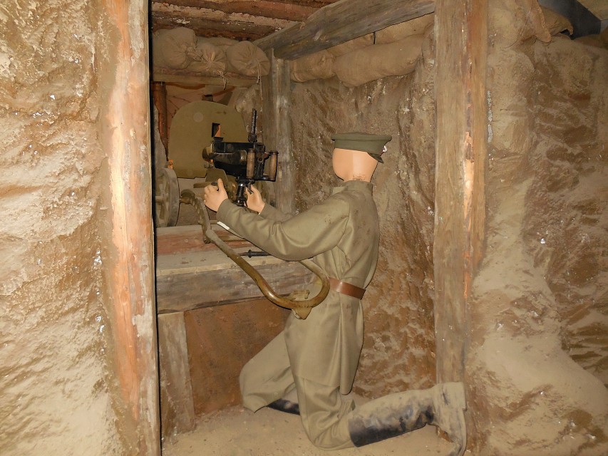 img00028.jpg
